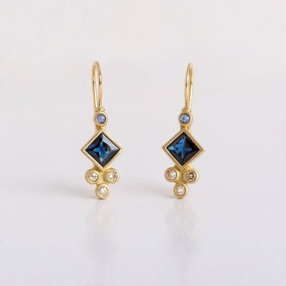 Princess Cut Sapphire Diamond (or 18k upon request) 14K Yellow Gold Drop Earring - Picture 1 of 6